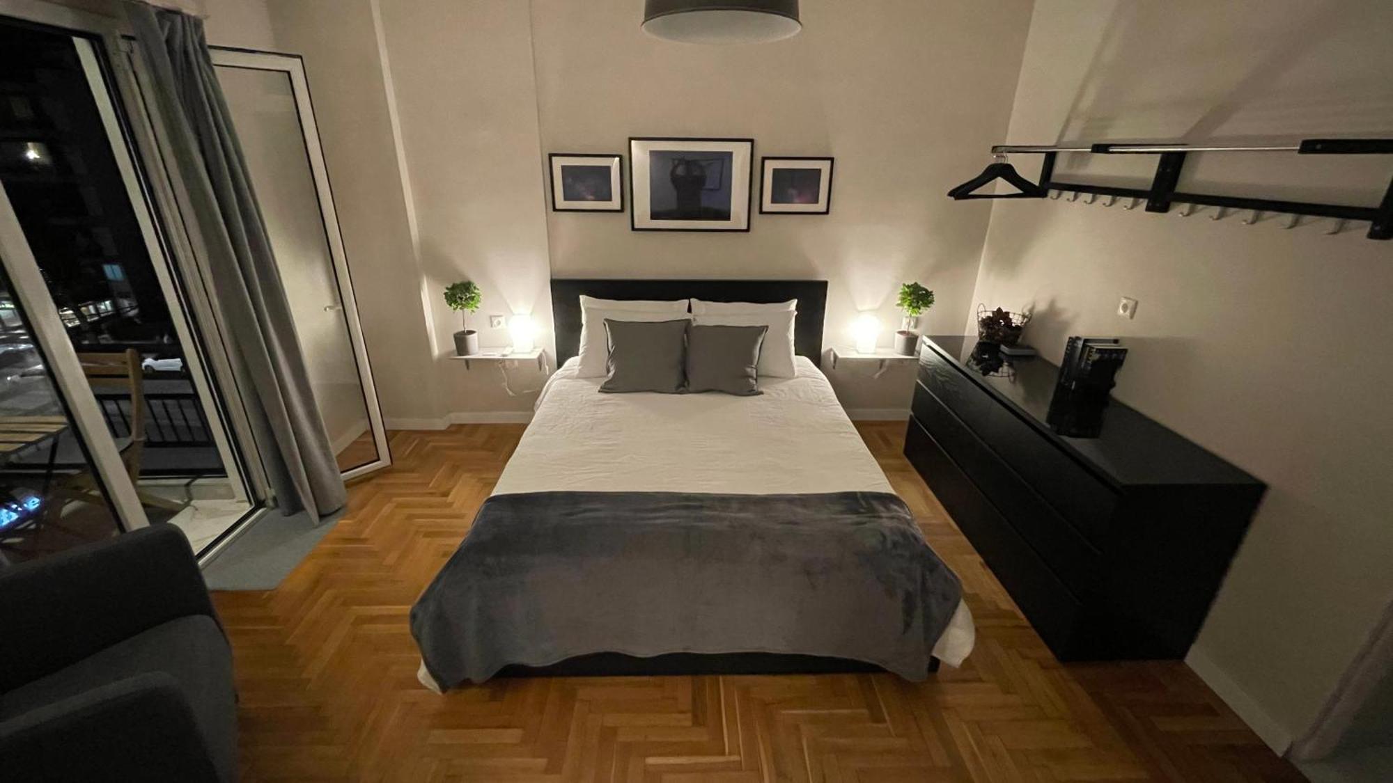 4 Newly Renovated Charming Apartments Steps From Panormou Metro Station Athens Exterior photo